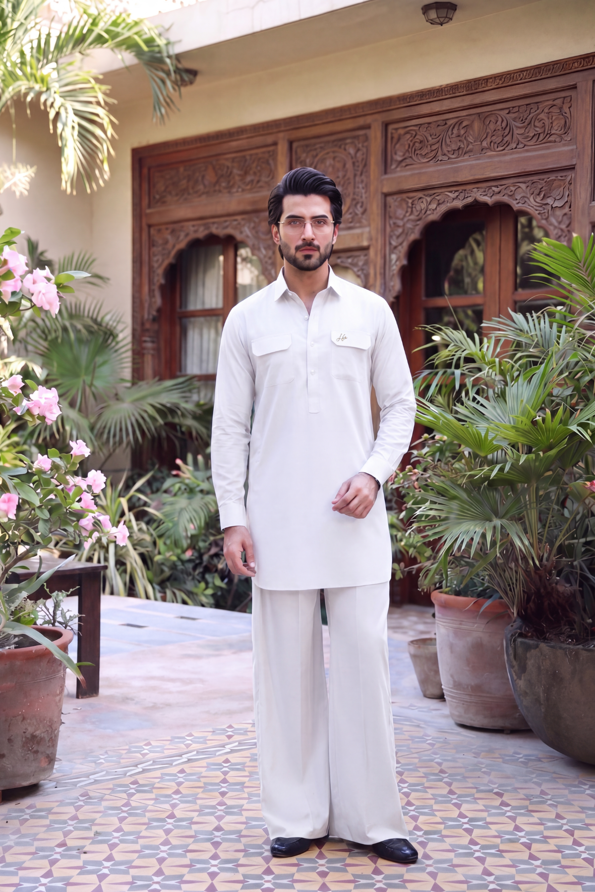 WHITE BOSKI LINEN KURTA FARSHI PAJAMA