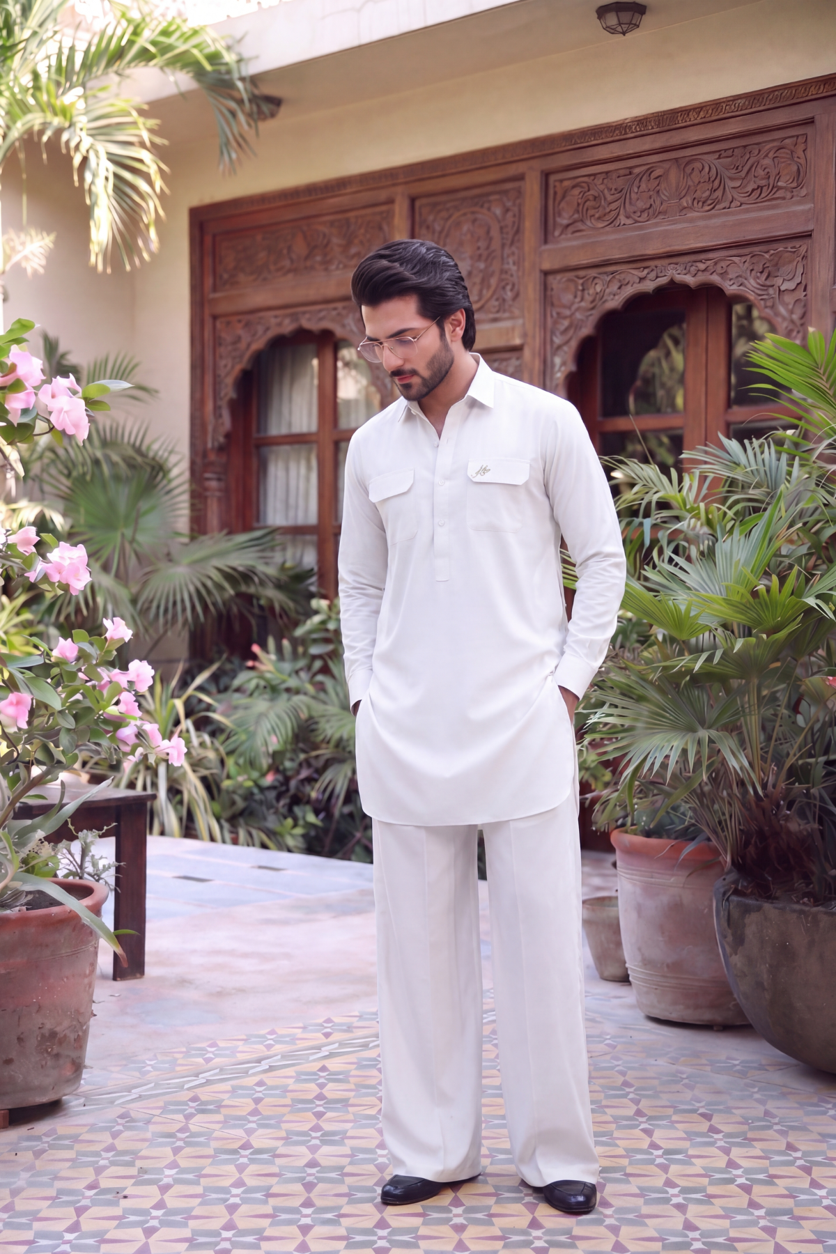 WHITE BOSKI LINEN KURTA FARSHI PAJAMA