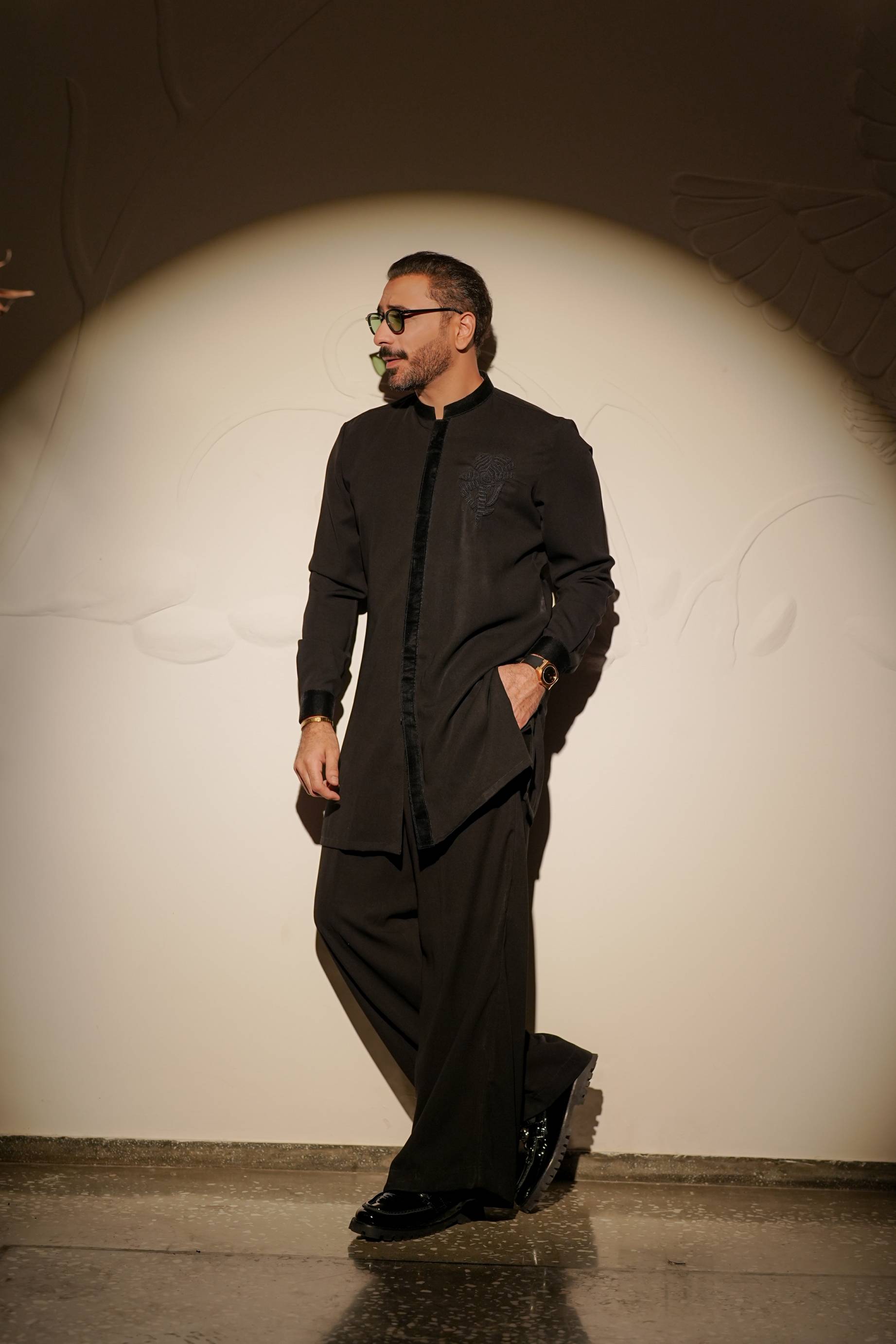 BLACK ARMANI KURTA FARSHI PAJAMA